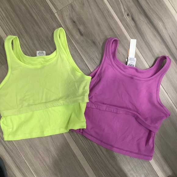 PINk  (Victoria’s Secret) Crop Tops - Picture 6 of 9